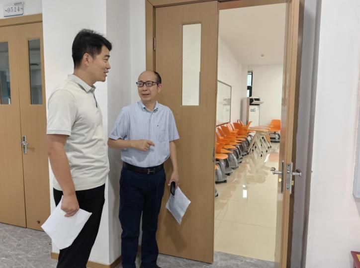 图为人才培养的教师座谈会、专家论证会等