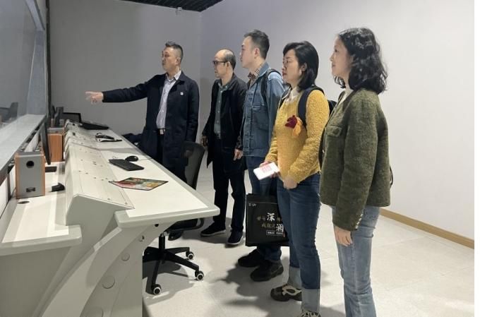 国际拓展