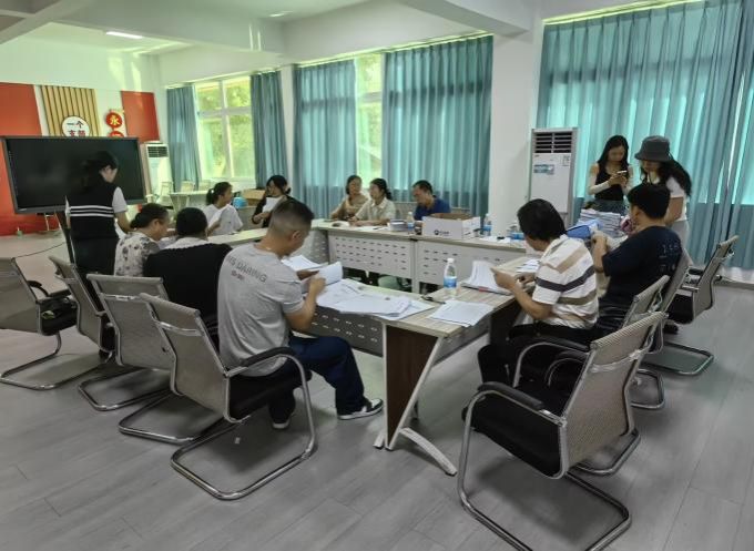 进一步强化汉语言文学（校级一流专业）