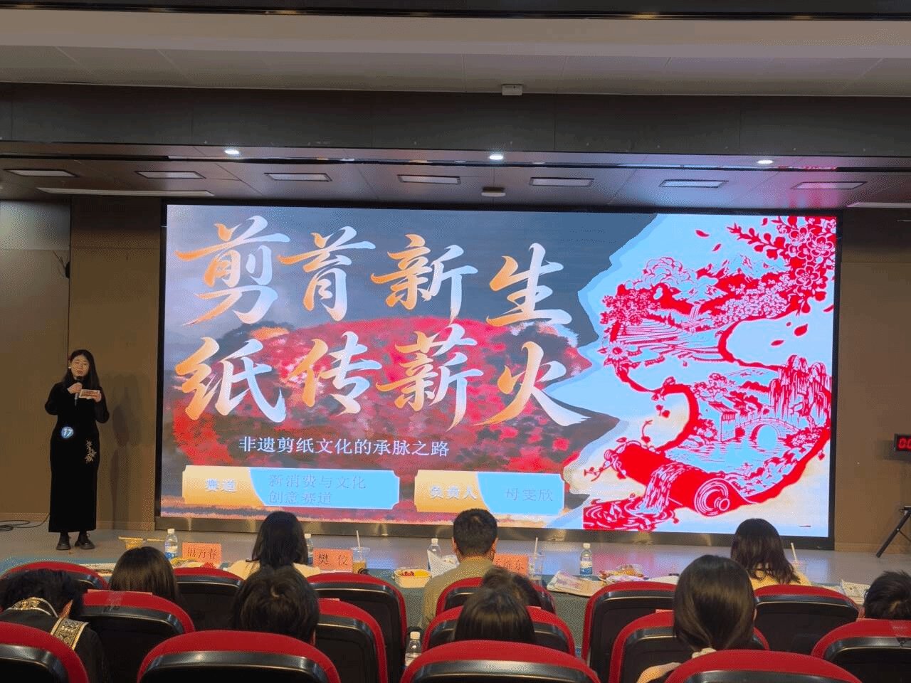 经过层层比拼