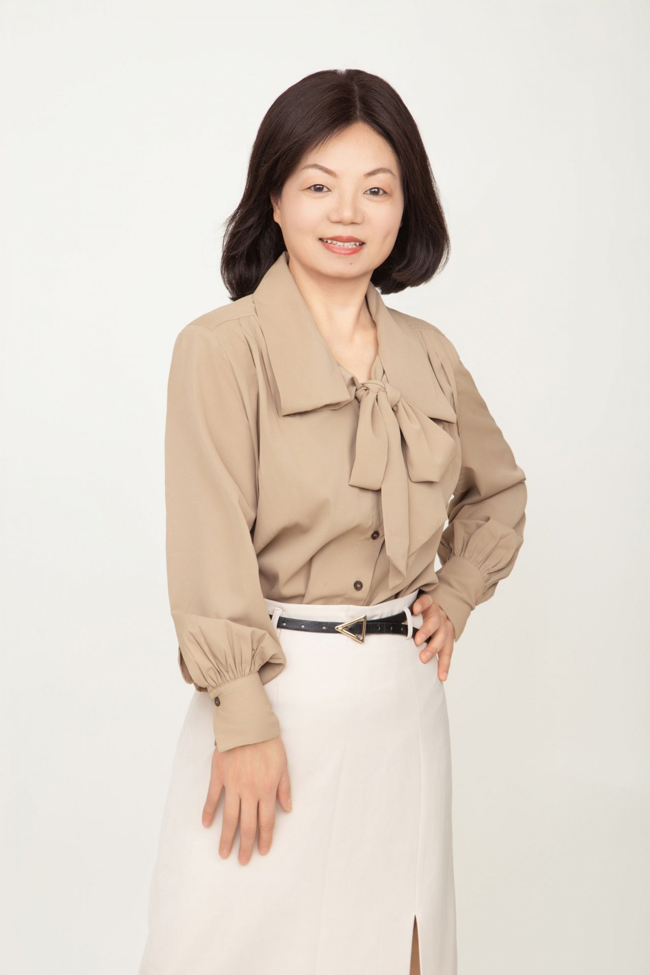 党总支书记赵鹏教授以及上半年过生日的