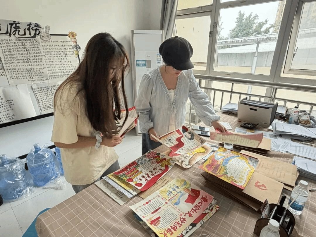 妙笔传薪火”红色主题手抄报创作大赛