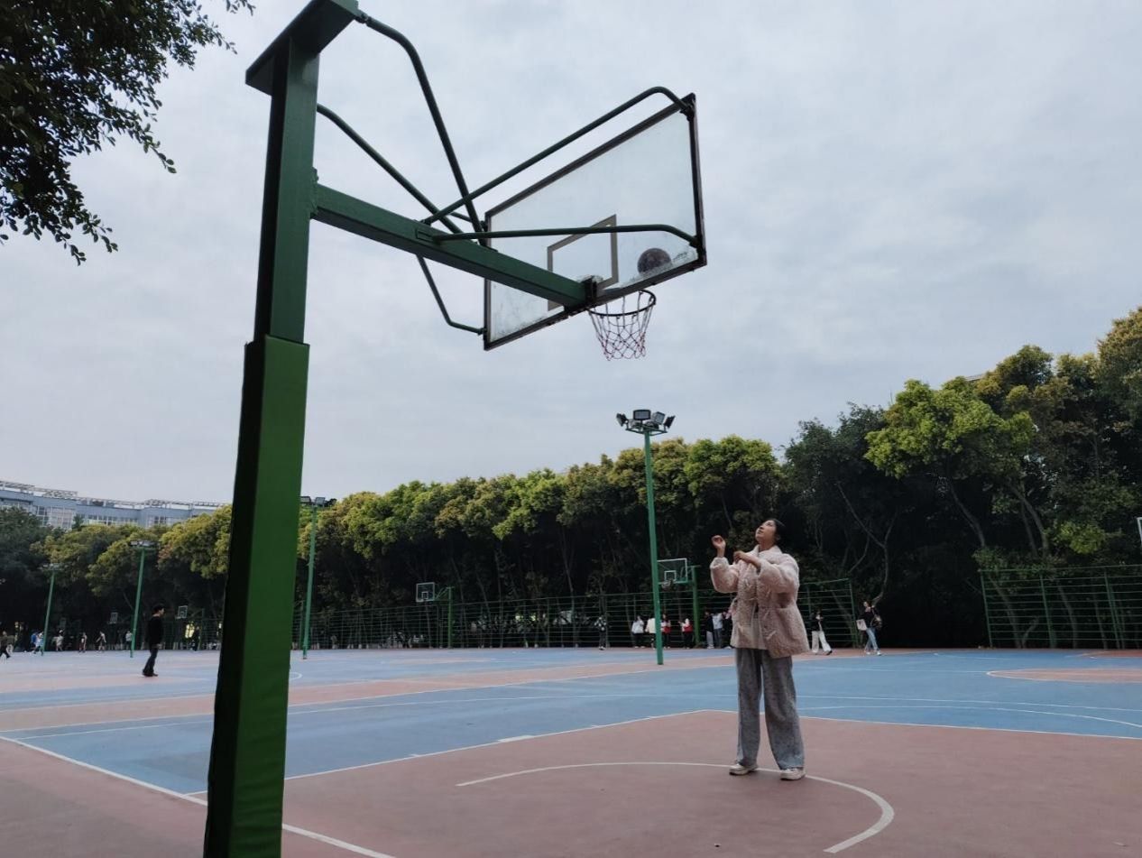 拉开本次活动的序幕