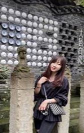中共党员，教授